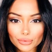Afshan Azad Nahé
