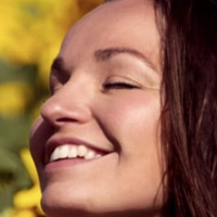 Anastasia G. Nahé
