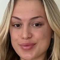 Andie-Prescott Nahé