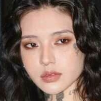 Andy_blossom Nahé