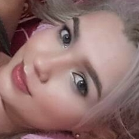 Angela R Nahé