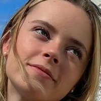 Ashley Rose Harris Nahé