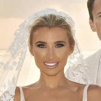 Billie Faiers Nahé