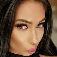 bonnie.blake Nahé