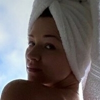 Brooke Thomas Nahé