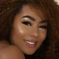 caribbeancurlss Nahé