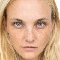 Caroline Trentini Nahé