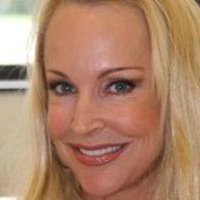 Debra Marshall Nahé