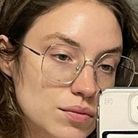 ella-enchanted Nahé