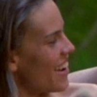 Hilary Swank Nahé