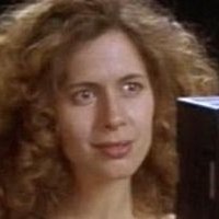Jessica Hecht Nahé