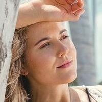 Josefin Bressel Nahé