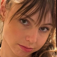 Julia Sinclair Nahé