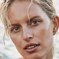 Karolina Kurkova Nahé