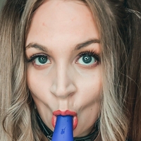 kinkycurvykat Nahé