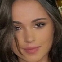 Laura Lindstrom Nahé