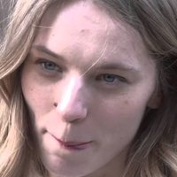 Lilith Stangenberg Nahé