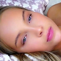 Lipswithsmileonthem Nahé