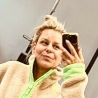 liz_van_k Nahé