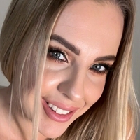 lucy_robinson_vip Nahé