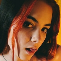 LucyWilow Nahé