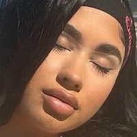 Melanie Rivers Nahé