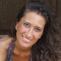 Monique De Anna Nahé