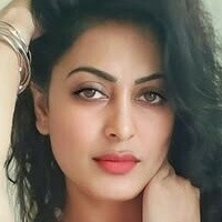 Nalinee Singh Nahé