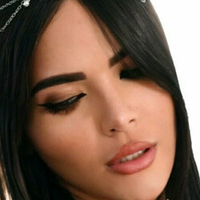 nicoledwyerq Nahé