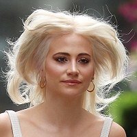 Pixie Lott Nahé