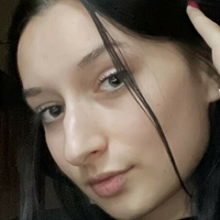 Roxy Milano Nahé