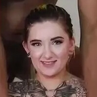 Sabrina Violet Nahé