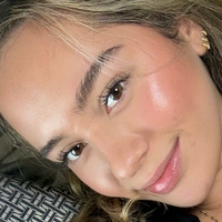 sabrinasweeney Nahé
