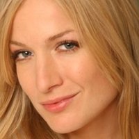 Sara Gmuer Nahé