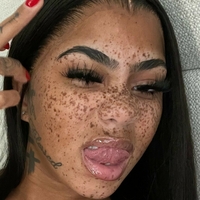shanesexred Nahé