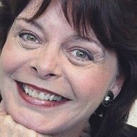 Sharon Ullrick Nahé