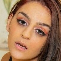 Shelby Mayne Nahé