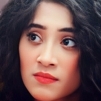 Shivangi Joshi Nahé