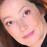 Suzan Crowley Nahé