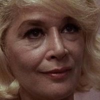 Sylvia Miles Nahé