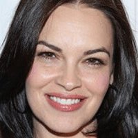 Tammy Blanchard Nahé