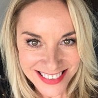 Tamzin Outhwaite Nahé