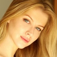 Tiffany Mulheron Nahé