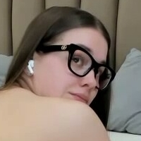 Twerking_Girl_ Nahé