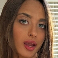 Veronika Tauros/ Nika Tauros Nahé