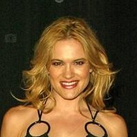 Victoria Pratt Nahé