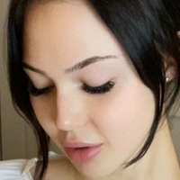 Victoriabarret/ Lizebeth Nahé