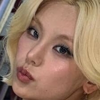 Yeji - ITZY (예지, Hwang Ye-ji) Nahé