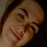 Zlata Nahé