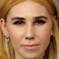 Zosia Mamet Nahé